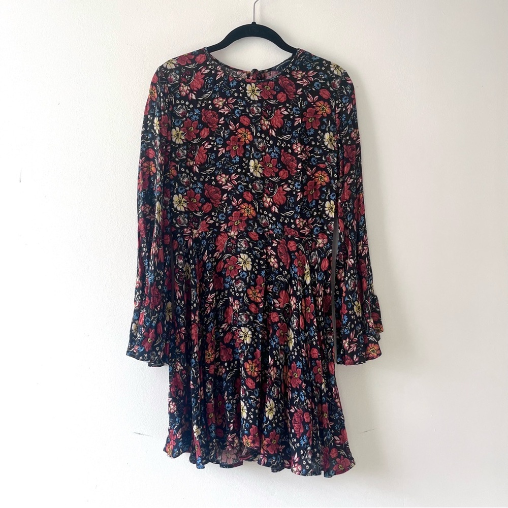 American Eagle Fit and Flare Knee-length Floral Dress